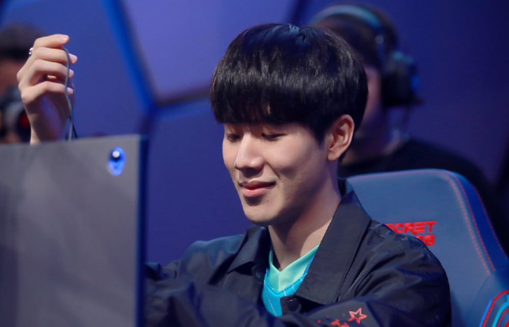 体和国家政 体和国家政