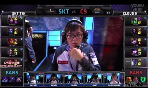 台与海风中 台与海风中